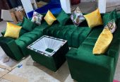 بائيع و صانع الأثاث المنزلية بما فيه من كراسي ومن فراش النوم الأريكة عصرية و ديارية وصواقية