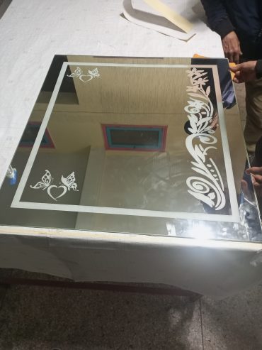 تركيب واصلاح جميع انواع الزجاج