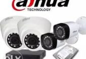تقني كاميرا المراقبة(caméra du surveillance)