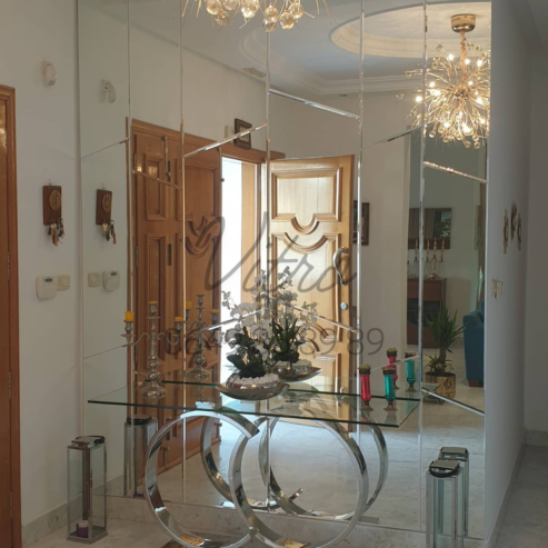 Fabrication sur mesures . Atelier spécialisé en miroir et verres